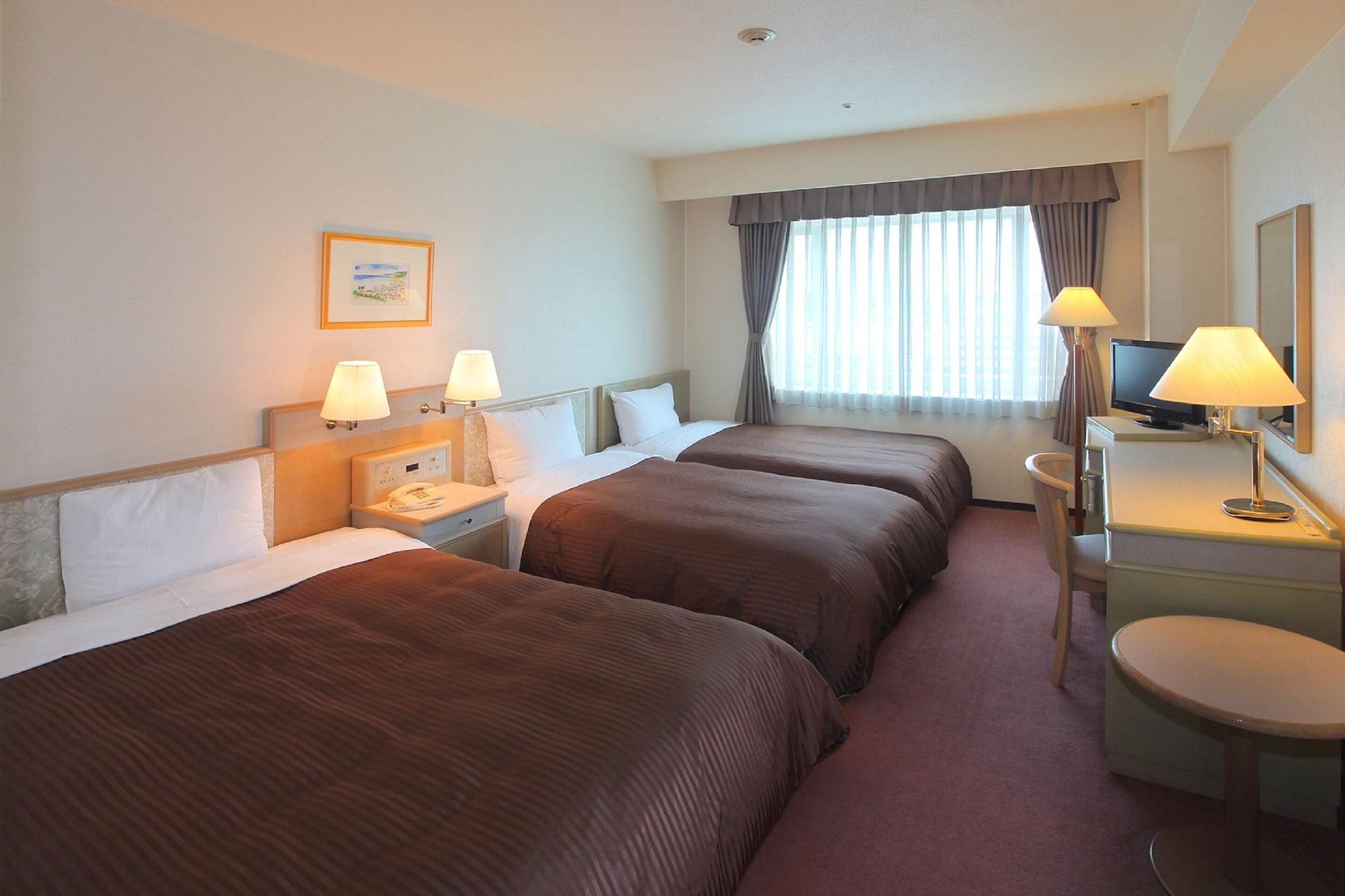 Hotel Green Tower Makuhari Csiba Kültér fotó