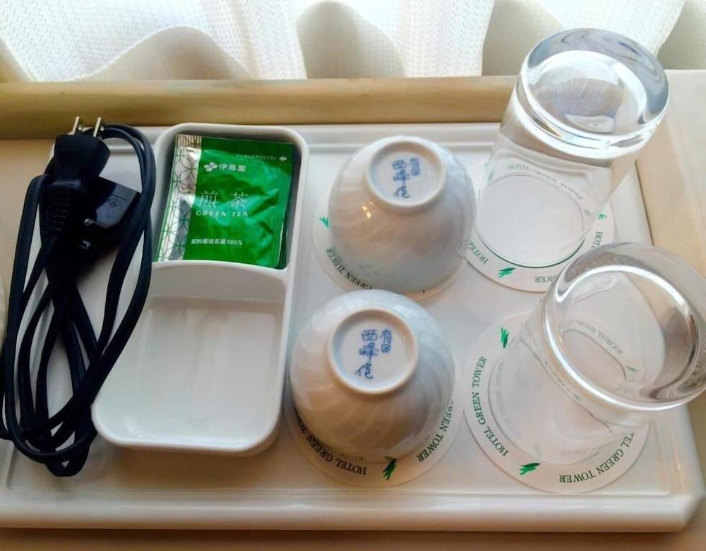 Hotel Green Tower Makuhari Csiba Kültér fotó